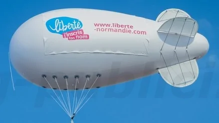 dirigeable hélium en extérieur